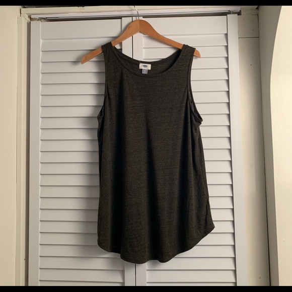 Green Tank Top - Picture 4 of 16